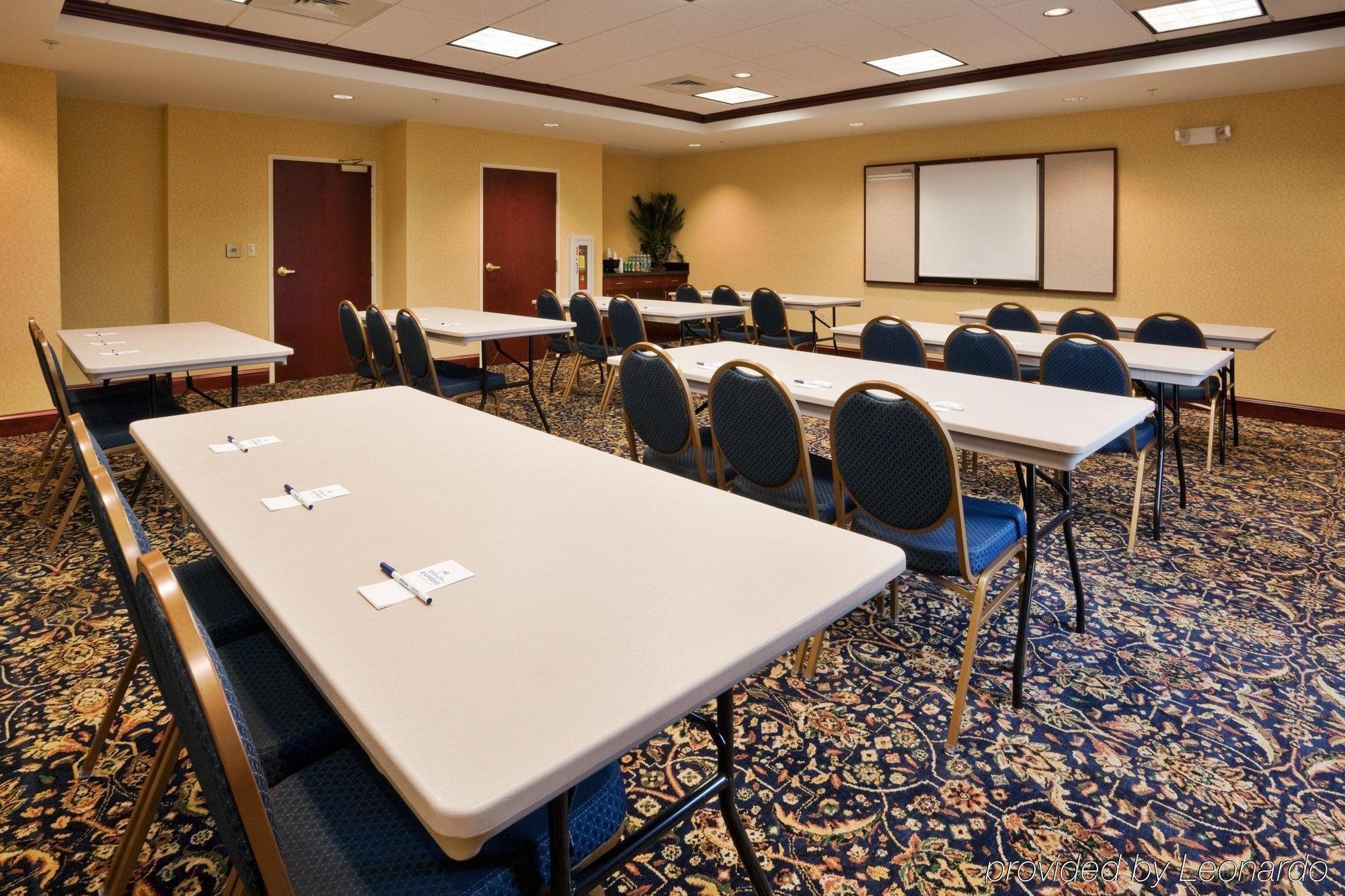 Holiday Inn Express Hotel & Suites Dothan North, An Ihg Hotel Facilities photo